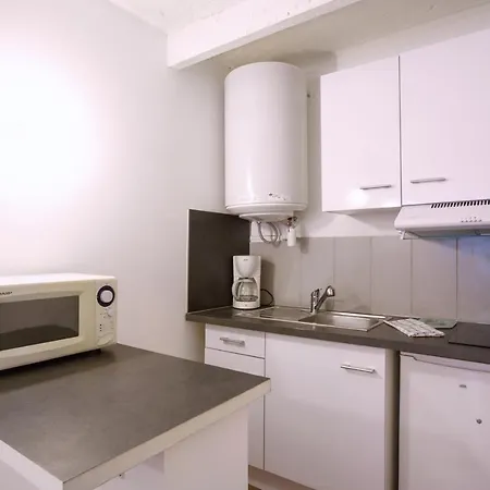 Beau Studio A Proximite Du Centre Ville Apartment Hyeres