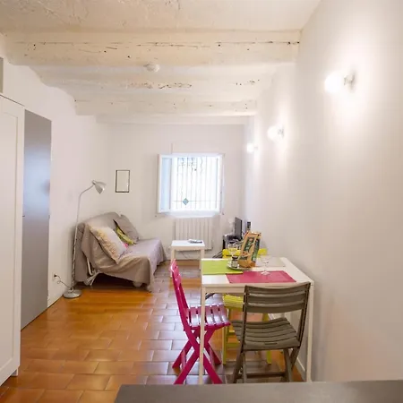 Апартаменты Beau Studio A Proximite Du Centre Ville *